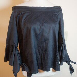 SOLARIS  STYLE BLACK SIZE L OFF SHOULDER BELL SLEEVE TOP